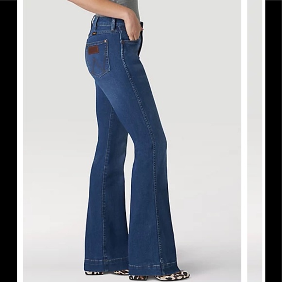 Wrangler Retro High Rise Trouser Flare Jeans 28/32 5 Pocket - Picture 3 of 14